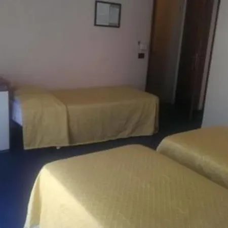 Cortina Hotel 2*